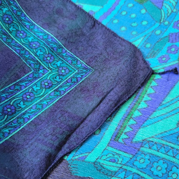 Vintage Silk Chiffon Square Scarf Indian Motif Boho Chic Elevated Sophisticated - Picture 3 of 5